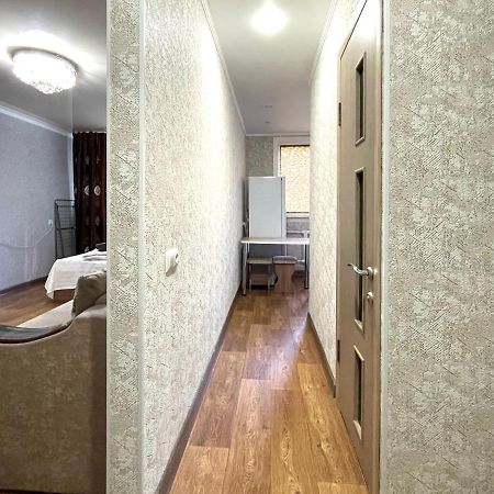 Абая 68 Квартира В Центре, 4 Спальных Места เปโตรปาฟลอฟส์ค ภายนอก รูปภาพ